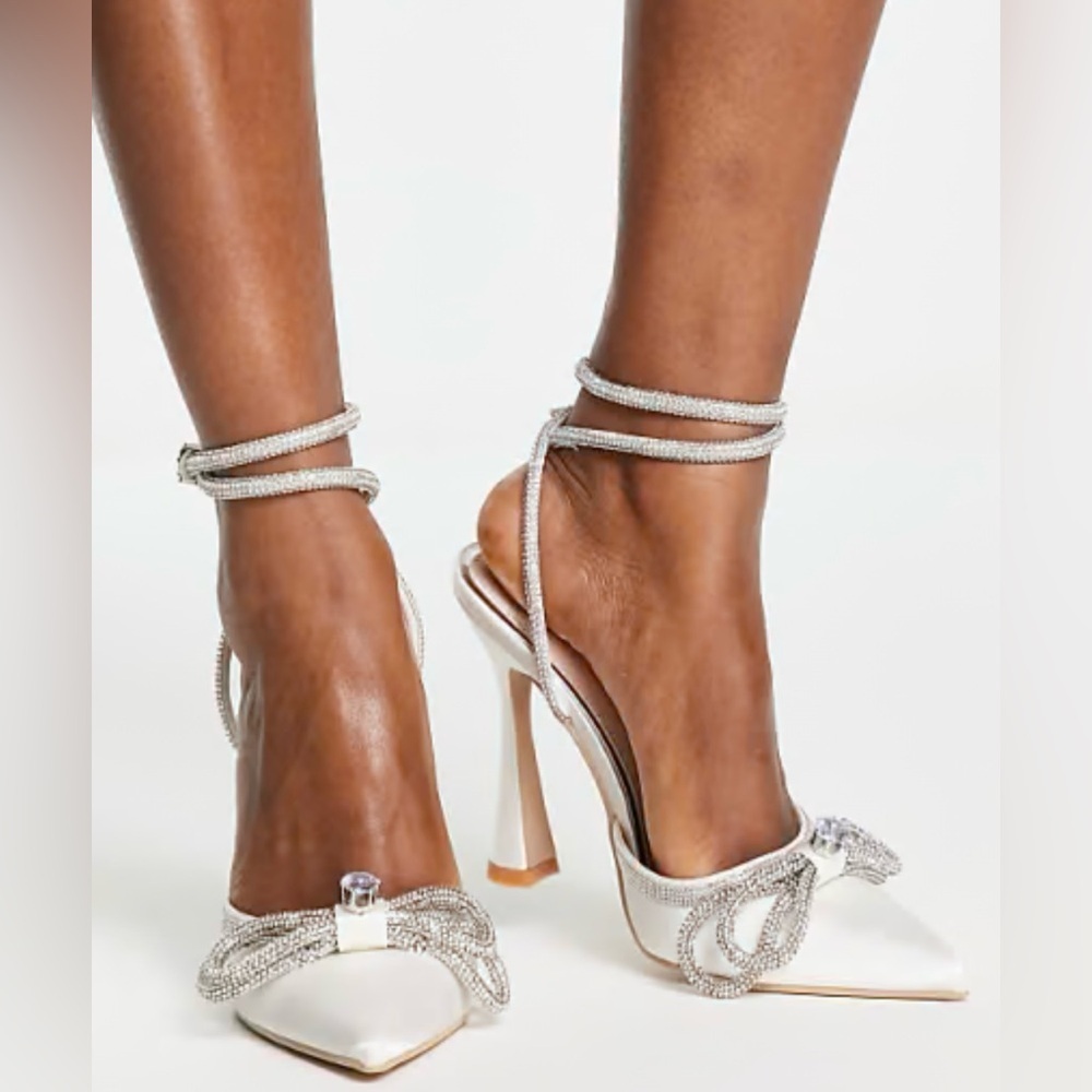 Be Mine Ivory Satin Armela Diamanté Bow Heeled Shoes - Size 7 Wide